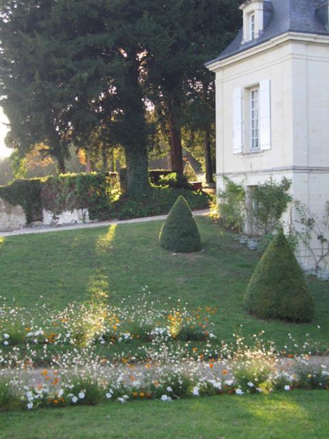 D'hotes Le Chateau De La Plante Frühstückspension Thuré
